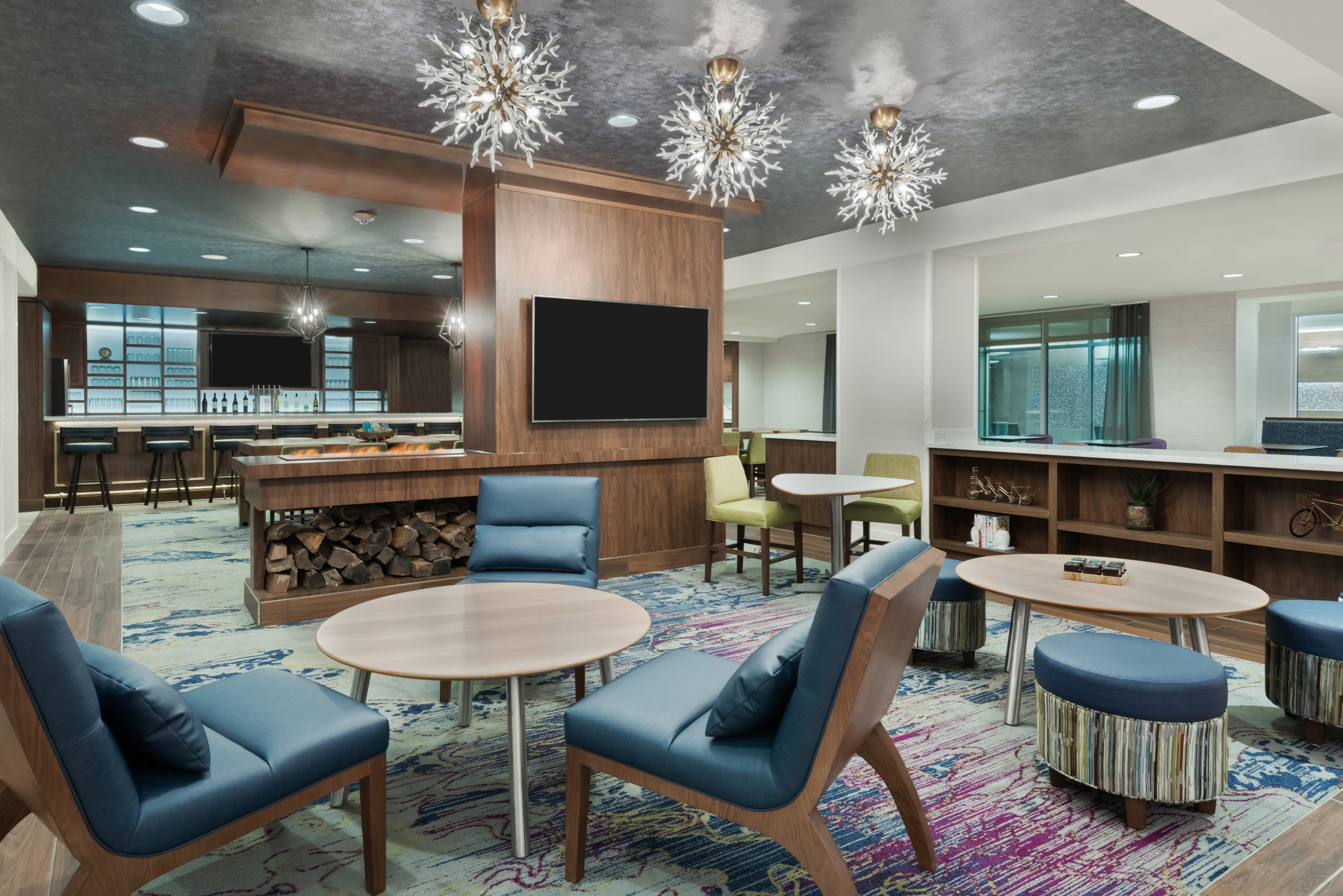 Lobby seating and bar at Residence Inn Buffalo Downtown