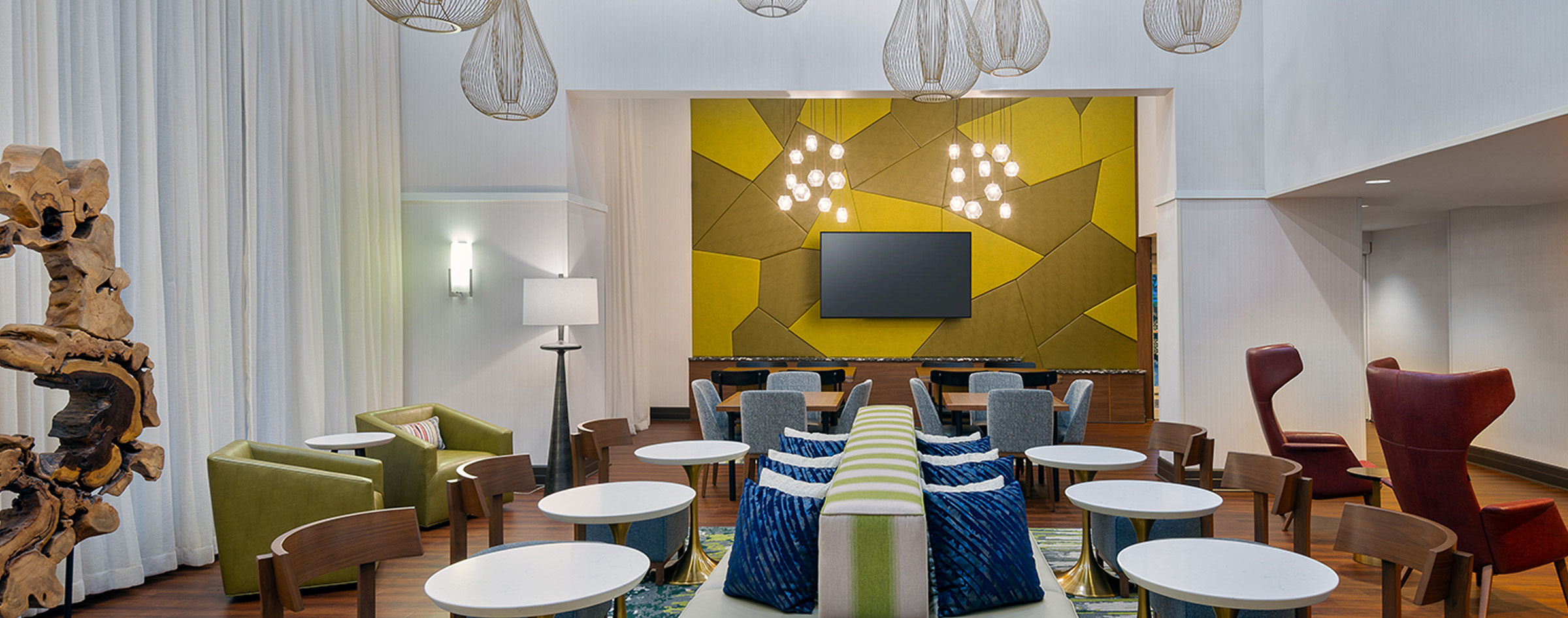 Hampton Inn Sarasota Lobby